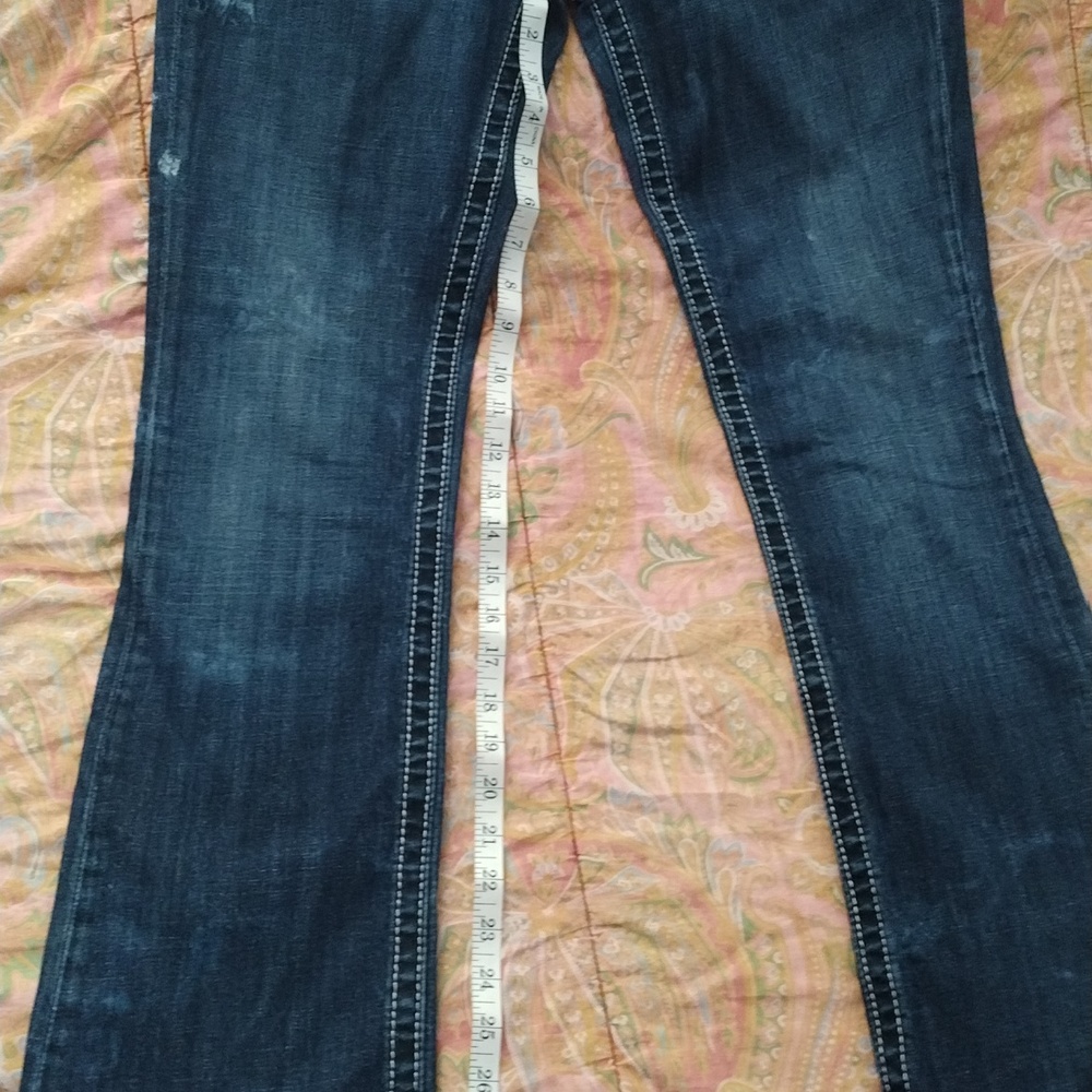 Miss Me Women's jeans, size 28x31, dark washed very gently used